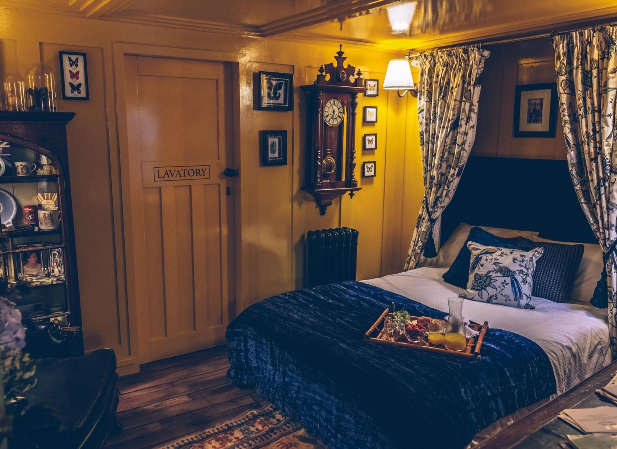 Sheddington Manor - 2 Bedroom Guest House & Cinema Belfast Dış mekan fotoğraf